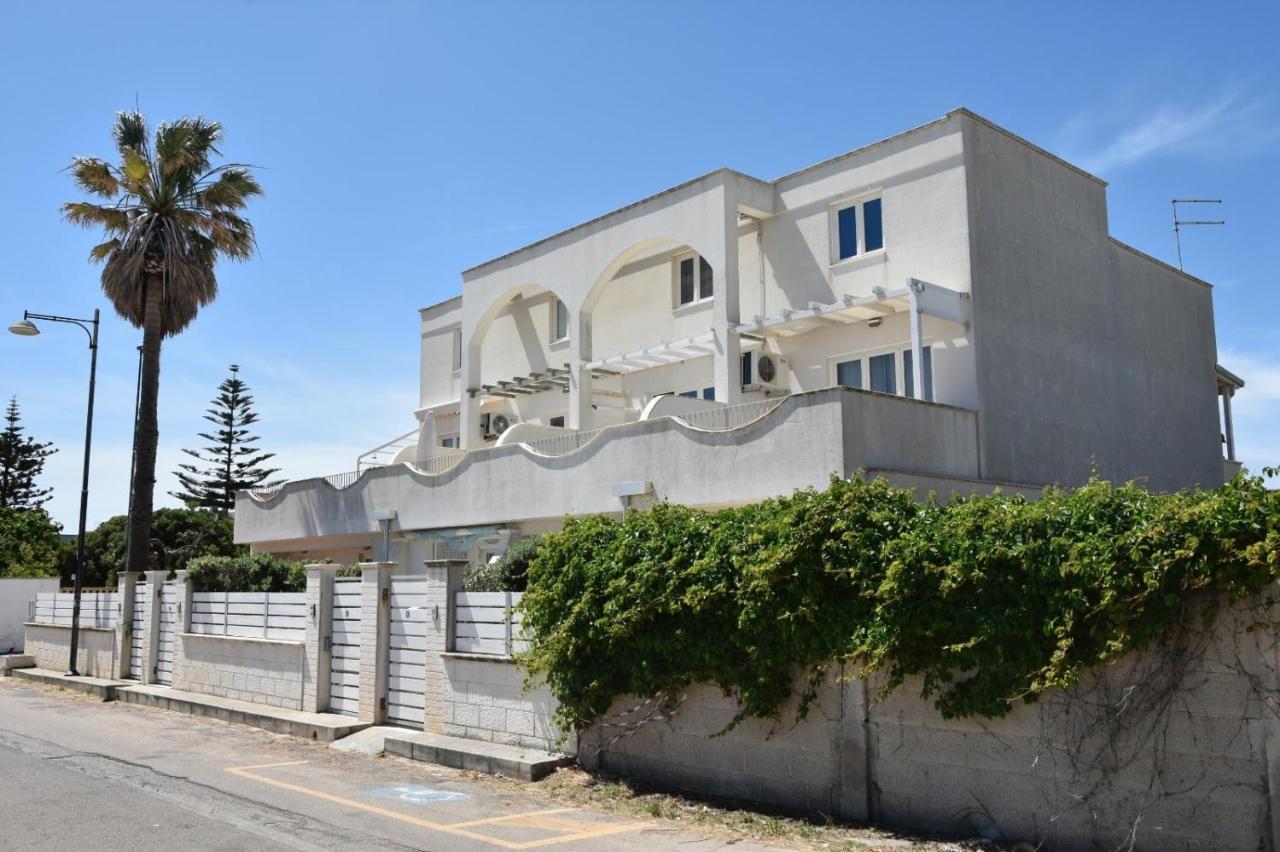 Oblo Sul Mare - Villa Nel Cuore Del Salento Lendinuso Exteriör bild